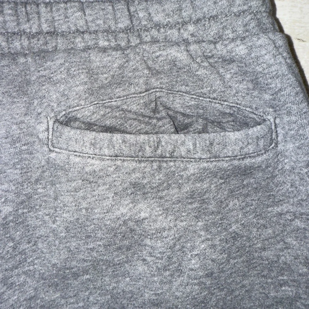 Jordan Sweatpants Mens Medium Gray‎ Fleece Joggers Elastic Waist Pockets Jumpman